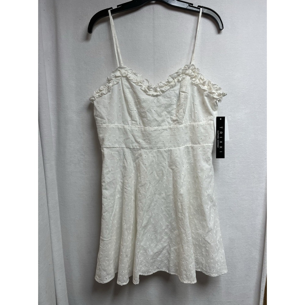NEW White Trixxi Sleeveless Spaghetti Strap Dress XL Summer Vibe Ruffle Coquette
